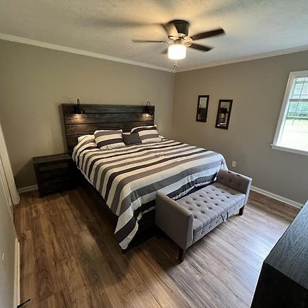 Spacious 3 Bedroom Home Near Amphitheater/Baseball/Shopping And Much More Pearl Extérieur photo